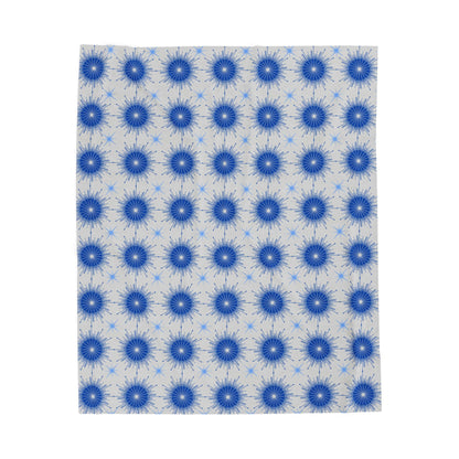 Blue Burst Velveteen Plush Blanket — Cozy Starburst Pattern Throw