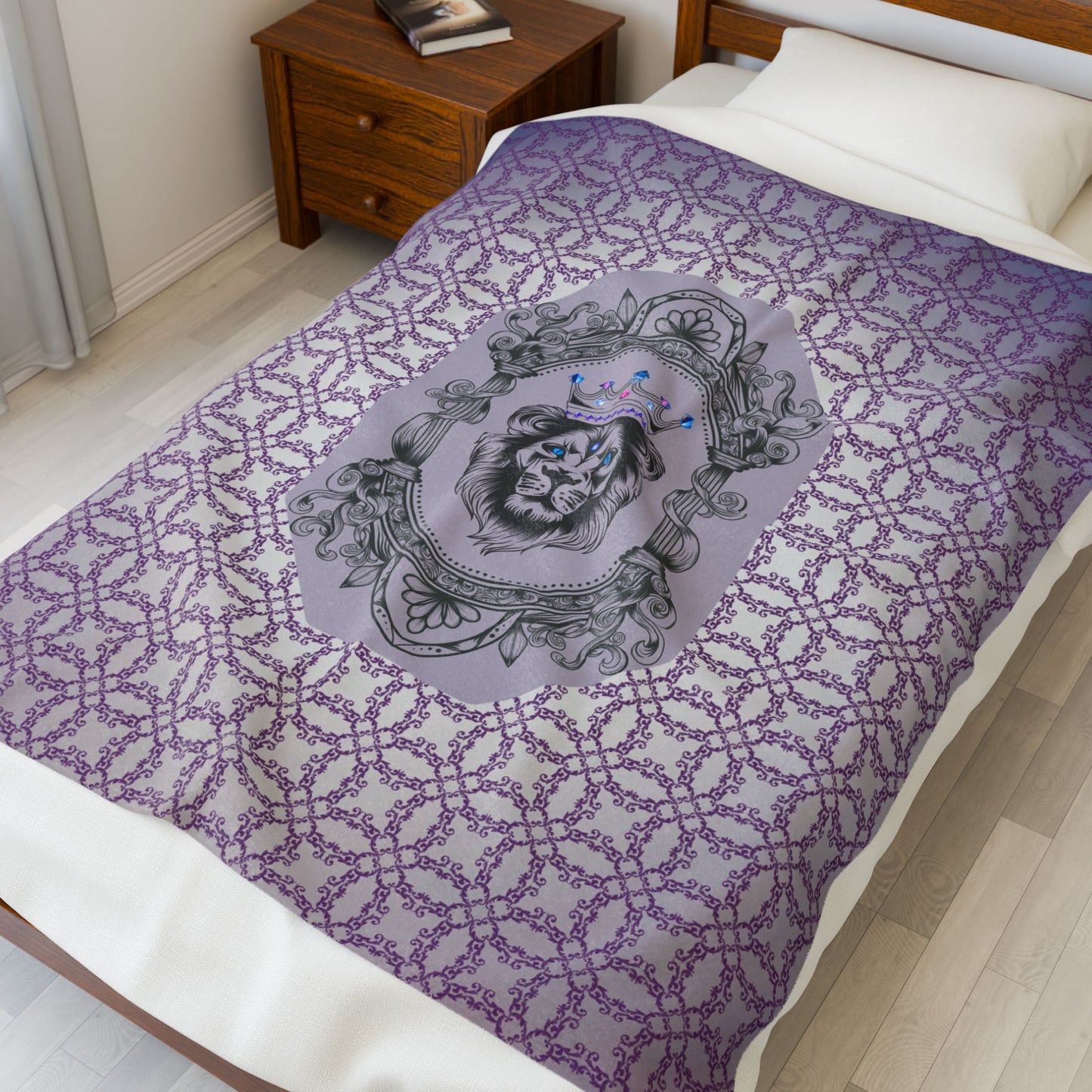 Royal Lion Crest Velveteen Plush Blanket — Purple Decorative Throw for Bedroom & Gift