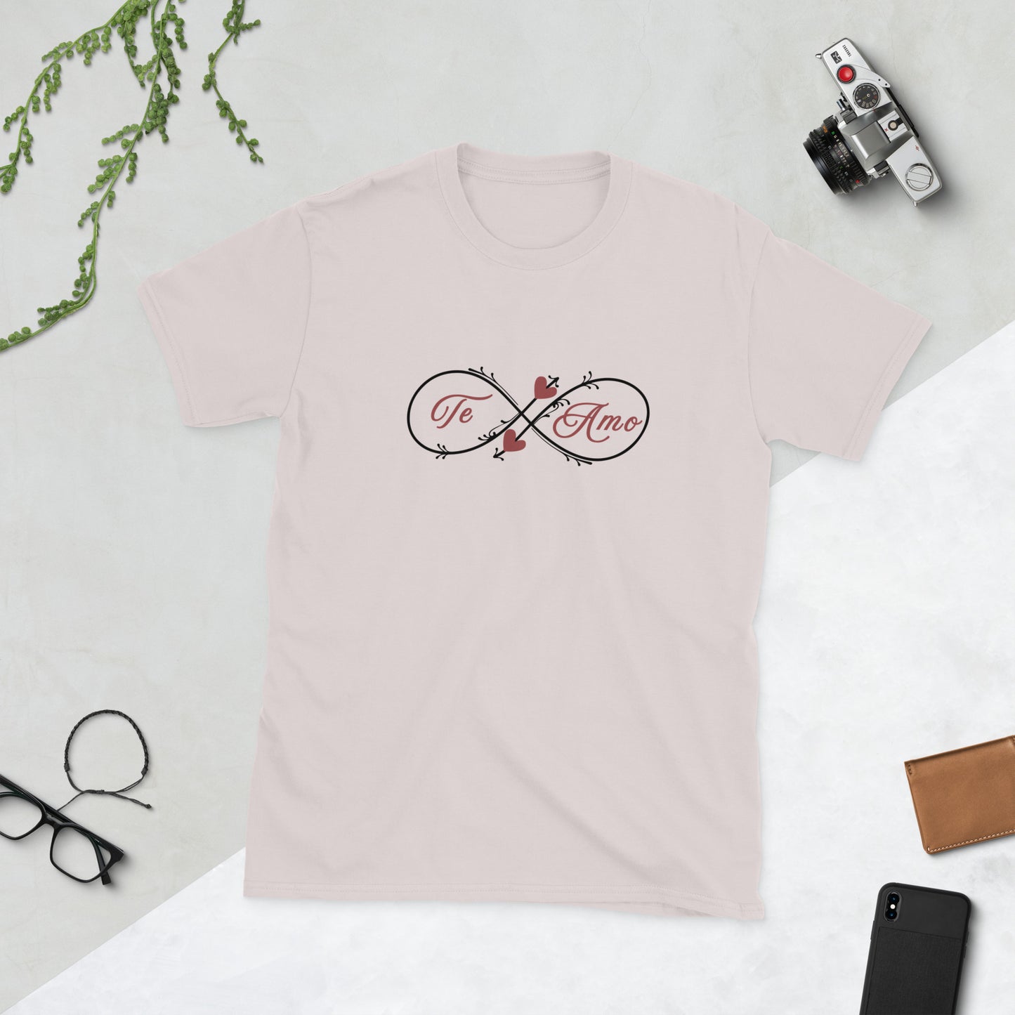Te Amo Unisex Tee by EreaofInk