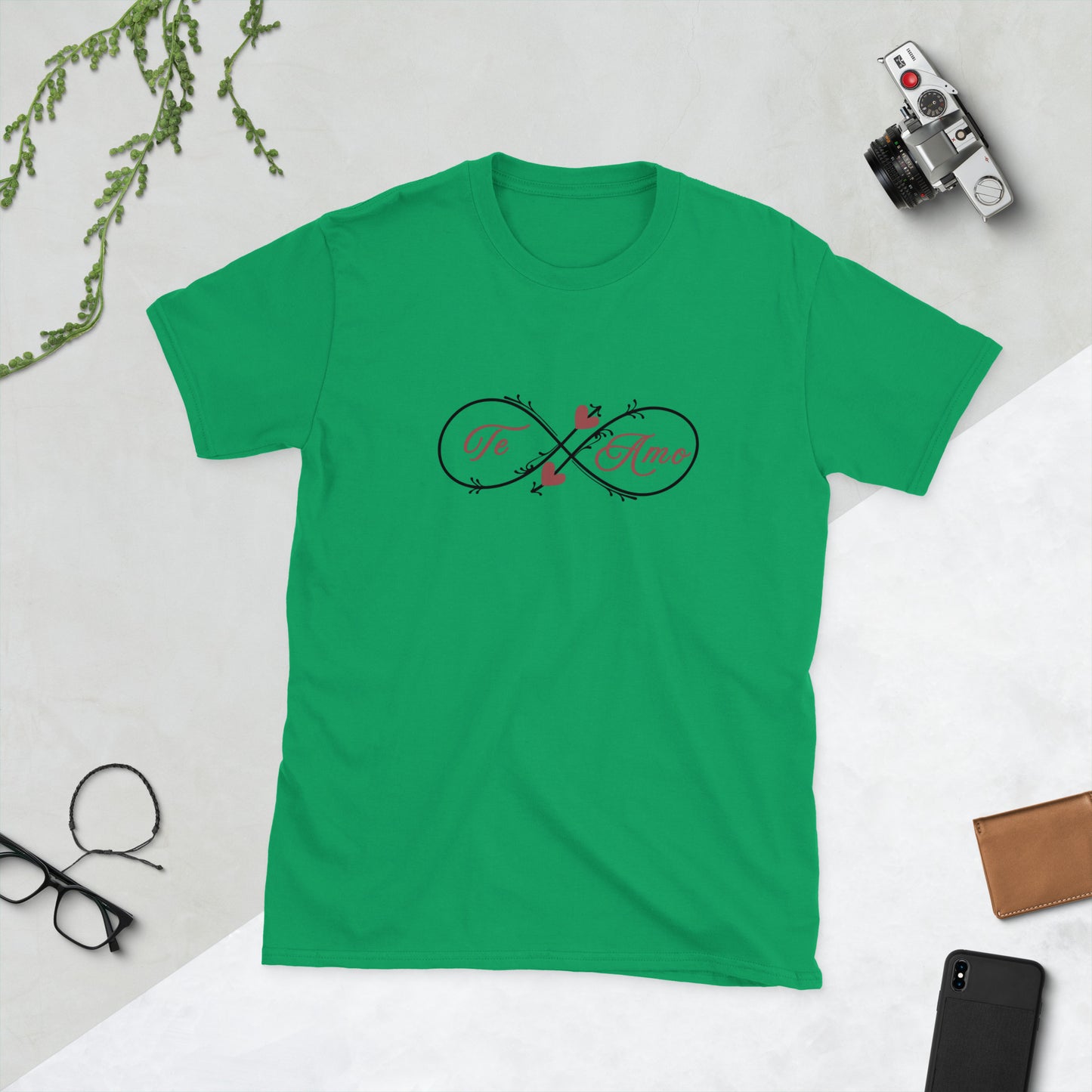 Te Amo Unisex Tee by EreaofInk