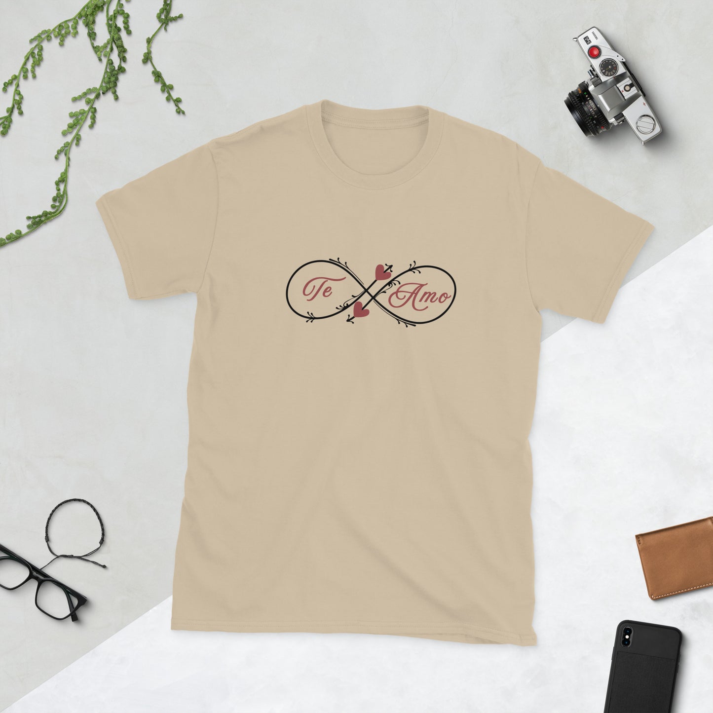 Te Amo Unisex Tee by EreaofInk